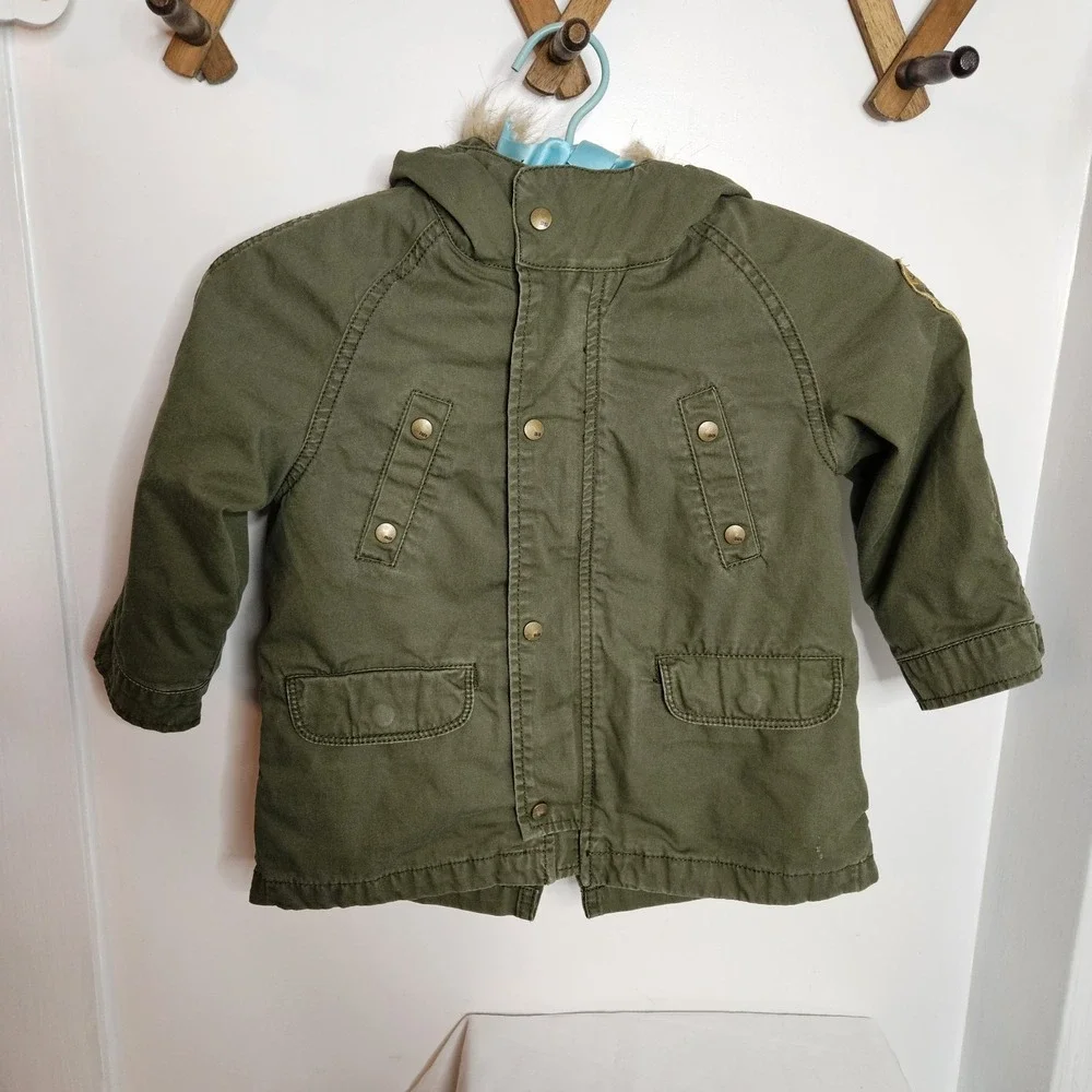 Zara Baby Boy  Army Green Faux‎ Fur Hooded Winter Jacket Coat Size 18 24 Months